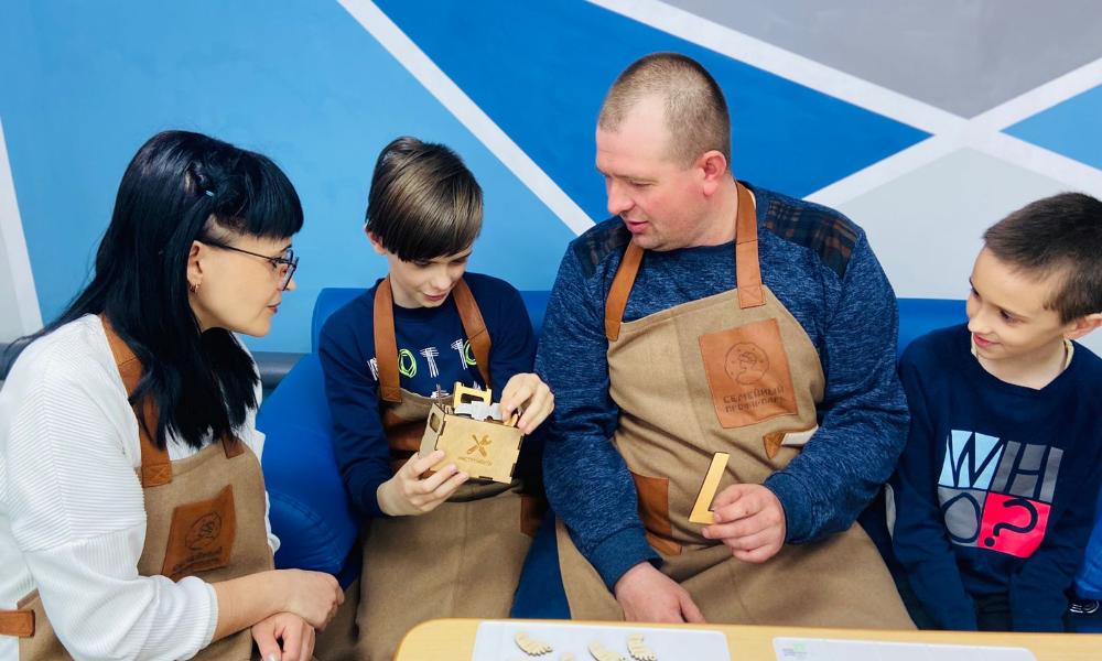 В Омске семейный профи-парк на базе комплексного центра Седельниковского района дооснастят спецоборудованием