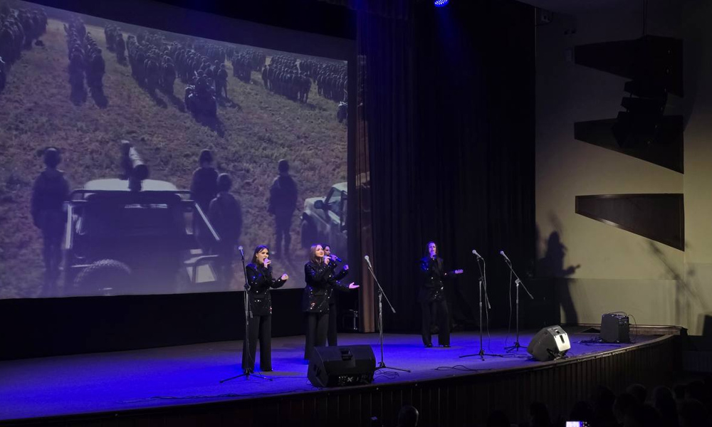 В Омской области прошёл седьмой благотворительный концерт в поддержку участников СВО