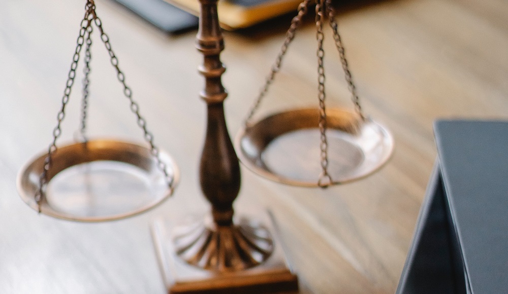 По решению суда на Левобережье должны снести торговые павильоны