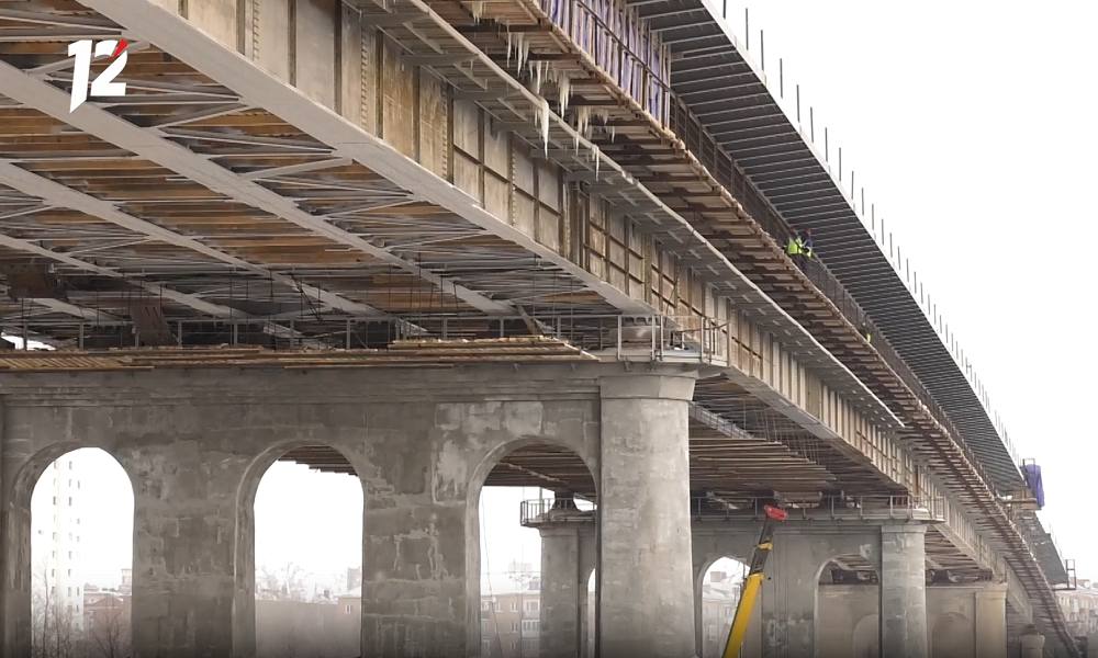 На Ленинградском мосту четыре полосы станут доступны для движения