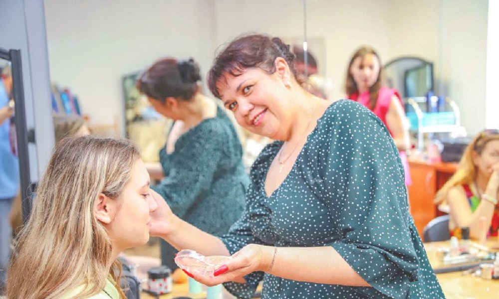 Жители Омской области, желающие получить новую профессию, могут воспользоваться более чем 200 образовательными программами 