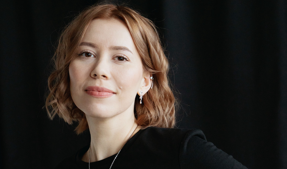 Омичка Екатерина Кожевина: «Приятно, конечно, взять свою книгу с полки в магазине»