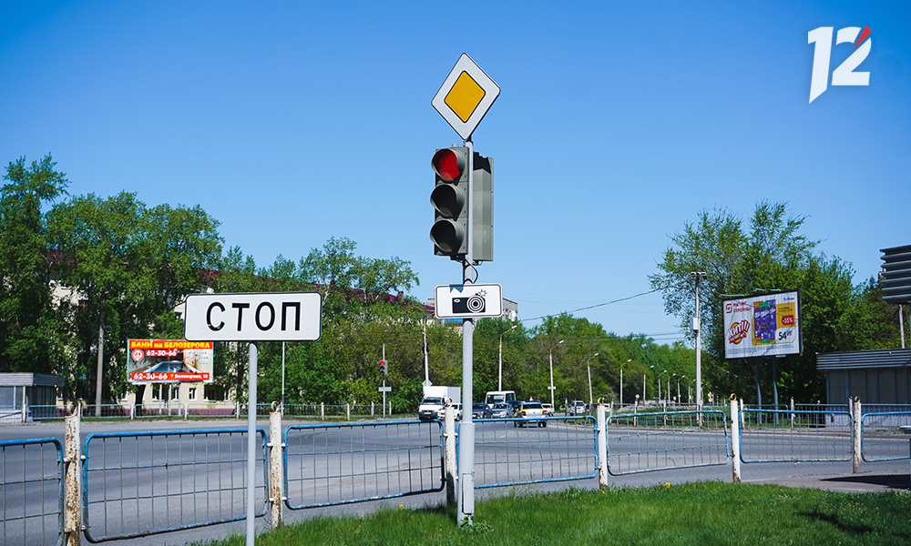 Соблюдать скоростной режим омских автолюбителей заставят камеры