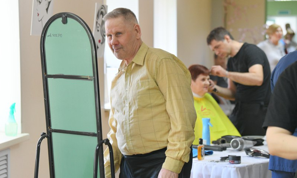 В Омск приехали «Парикмахеры добра»