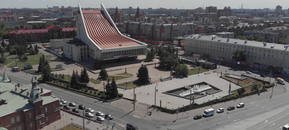 Омские власти выявили недочёты в работе подрядчиков, благоустраивающих пространства