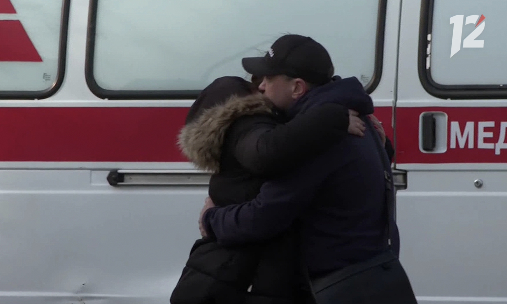 86 семей, пострадавших на пожаре в Называевском районе, получили выплаты в размере 50 тысяч рублей