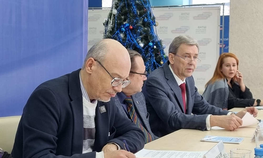 В Омске провели круглый стол по сохранению исторической памяти