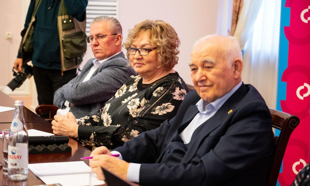 В Омской филармонии прошло совещание директоров концертных организаций Урала