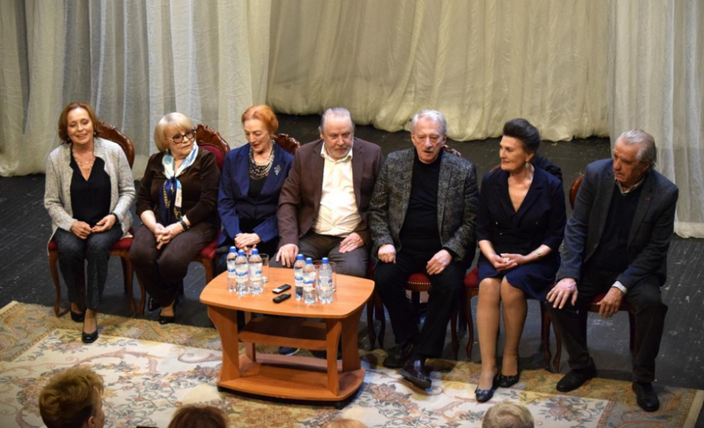 В Омском театре драмы прошла творческая встреча с Геннадием Тростянецким