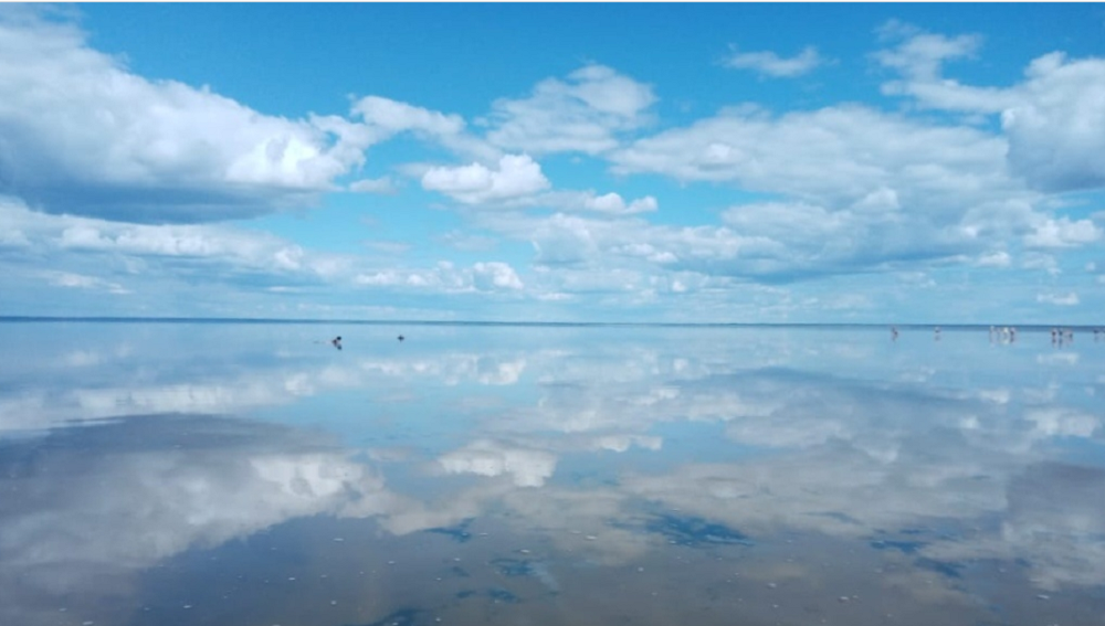 По небу босиком: в Омской области можно посетить уникальное лечебное озеро Эбейты