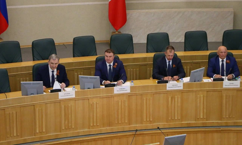 Виталий Хоценко отметил рекордные достижения в агропромышленном комплексе Омской области