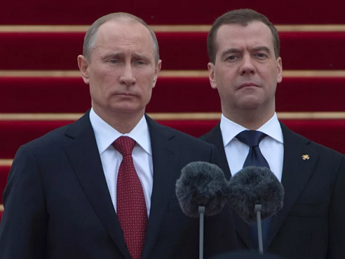 Жителей Омской области с Днём Победы поздравили президент России и премьер-министр