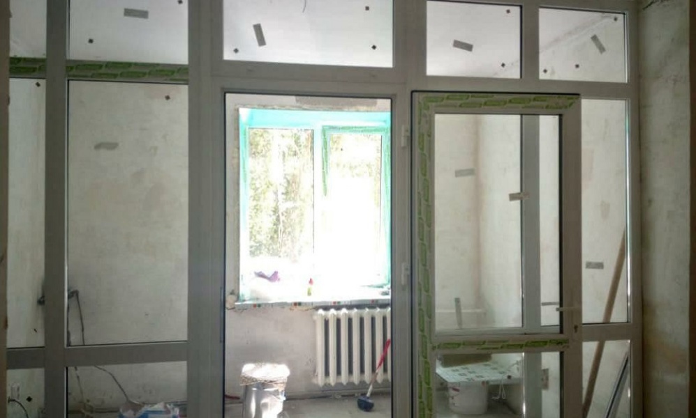 В омской ГКБ имени Кабанова начали косметический ремонт