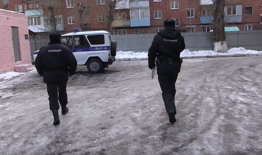 В Омске задержали двоих подозреваемых в разбойном нападении