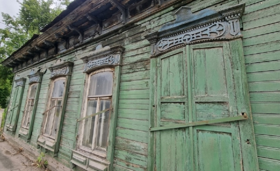 Омские волонтёры «Том Сойер Феста» рассказали, как будут восстанавливать дом на Октябрьской, 104