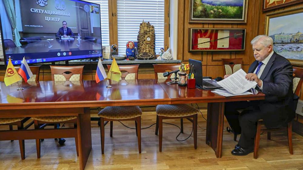 Сергей Миронов отметил высокий уровень вакцинации в Омской области