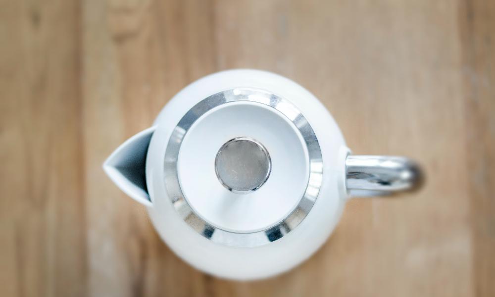 50% ожогов тела: в Омске восьмимесячная девочка опрокинула на себя чайник с кипятком 