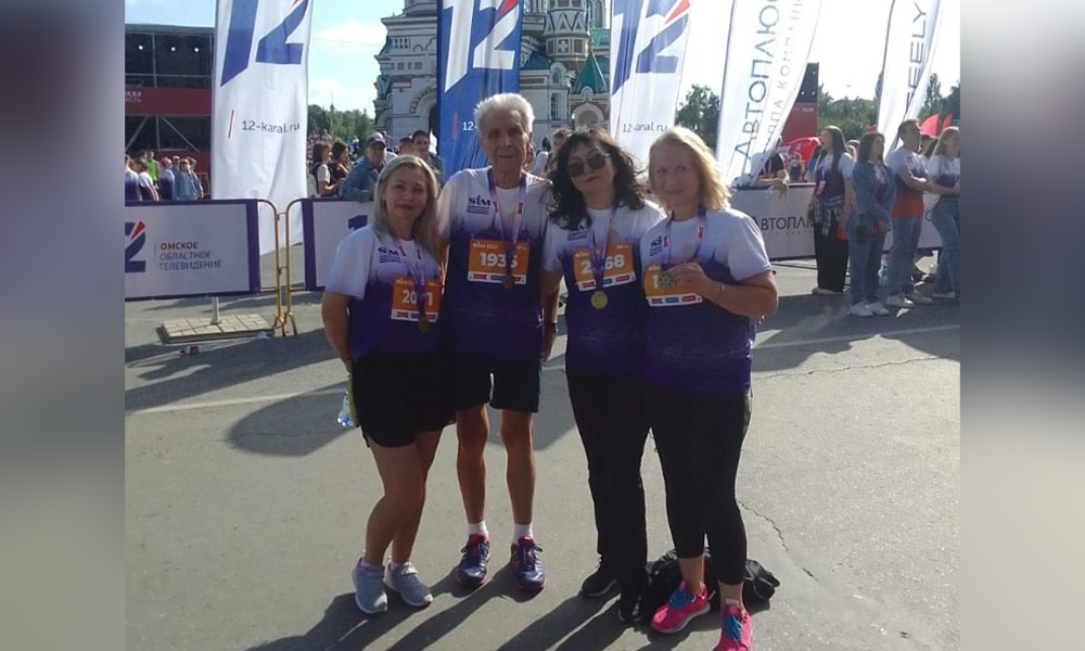 89-летний омский врач стал самым возрастным участником Сибирского марафона