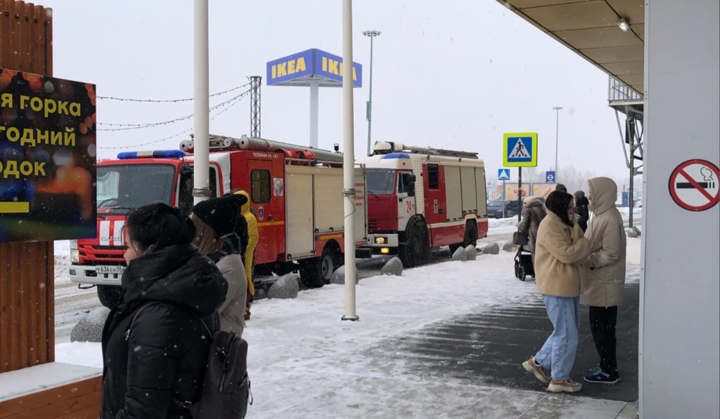 Из омской «Меги» эвакуировали 500 человек из-за ложной тревоги