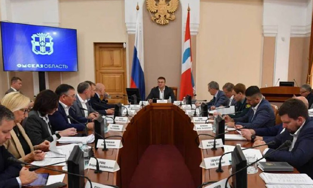 Виталий Хоценко поддержал строительство нового детского сада в Омске