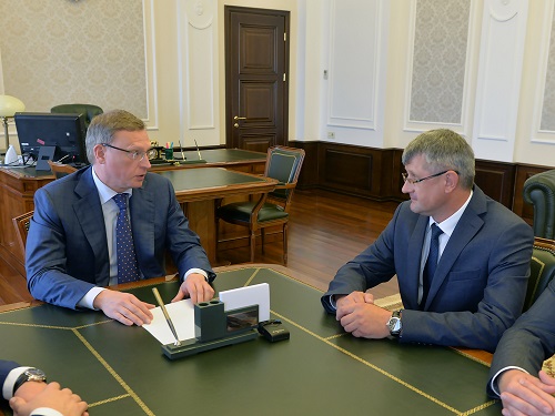 Александру Буркову представили нового руководителя СУ СК России по Омской области