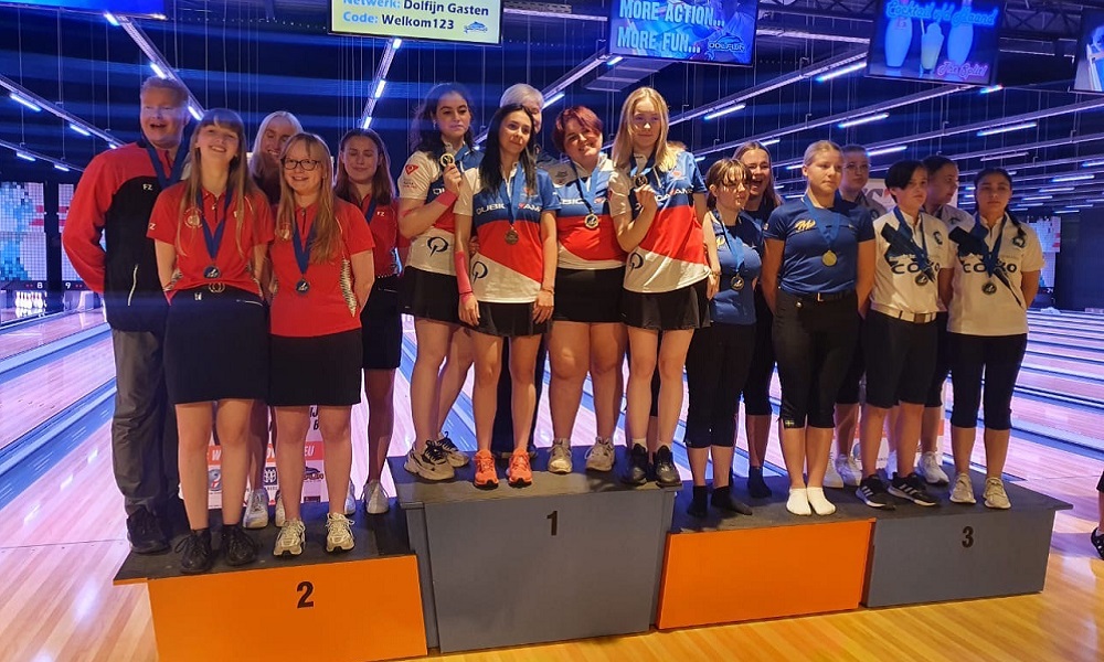 Омичка Виктория Каширская в составе сборной России взяла золото на первенстве Европы по боулингу 