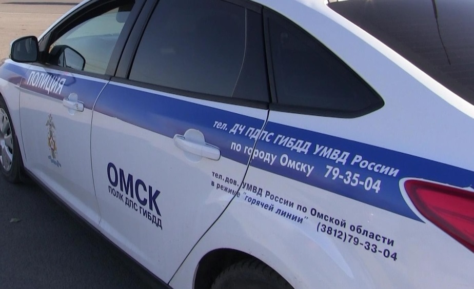 В Омске оштрафовали инструктора автошколы, который устроил урок вождения в неположенном месте