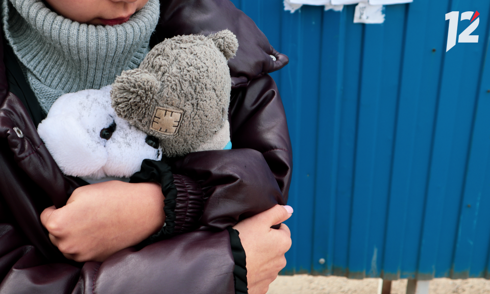 Попросил помочь найти кота в лесополосе: омича подозревают в сексуальном насилии над школьницей