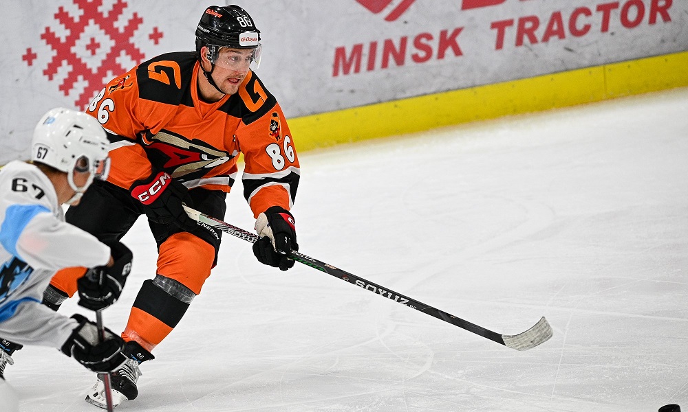 Нападающий омского «Авангарда» Рид Буше будет восстанавливаться после травмы около месяца 