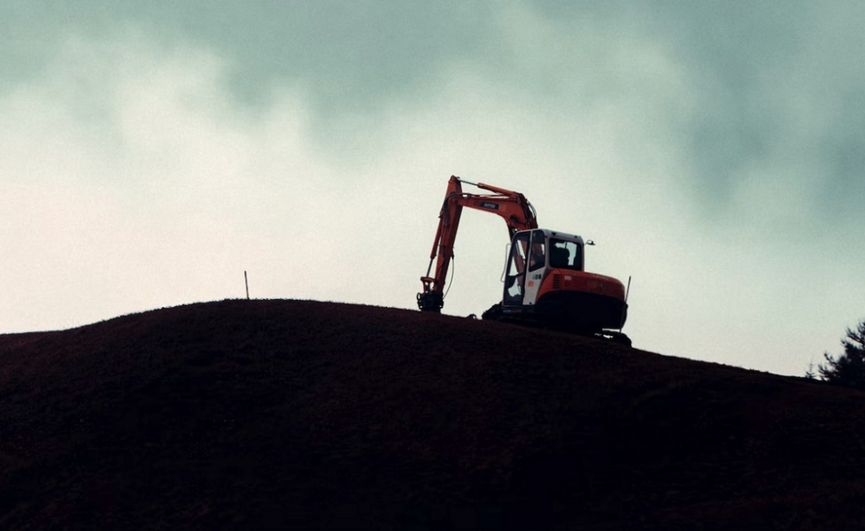 С места разлива нефти в Омской области вывезли 260 тонн загрязнённого грунта