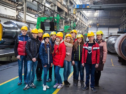 Омские промышленные предприятия пригласят в гости подростков
