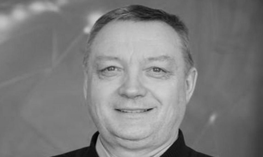 В Омске скончался преподаватель истории Омского колледжа профессиональных технологий Игорь Лопарёв