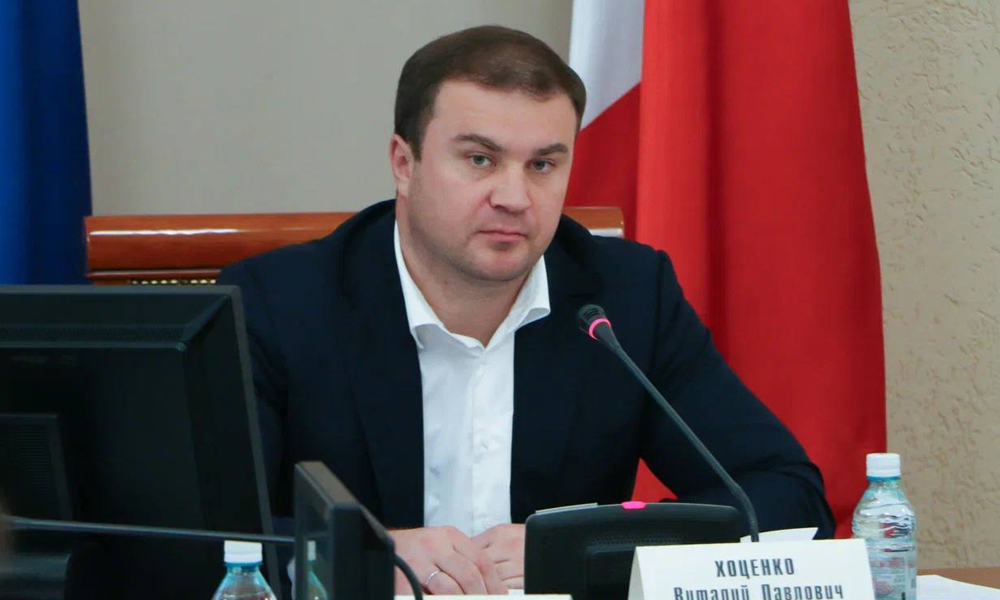 В Омске около ОмГУ появится новая достопримечательность, рассказал губернатор Виталий Хоценко