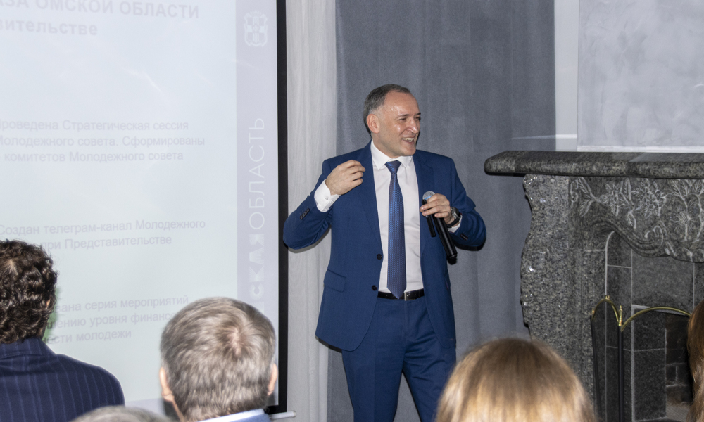 Представительство Омской области при правительстве РФ запустит программу поддержки омичей в Москве