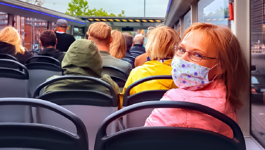 Омские полицейские и Роспотребнадзор выяснили, какие пассажиры чаще нарушают антиковидные требования