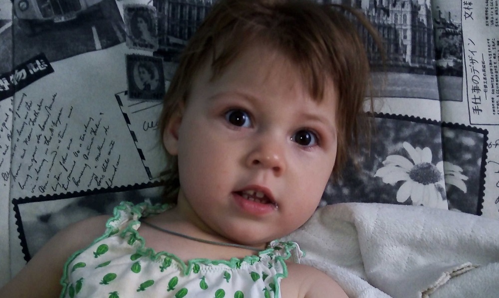 Борьба за здоровье: маленькой Ярославе Чикиревой нужна помощь омичей