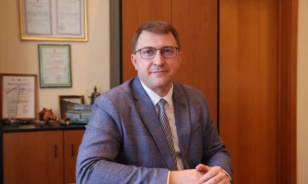 Министр образования Омской области Иван Кротт: «На поддержку семей участников СВО выделено 45 млн рублей»