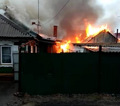 горит дом.jpg горит дом.jpg