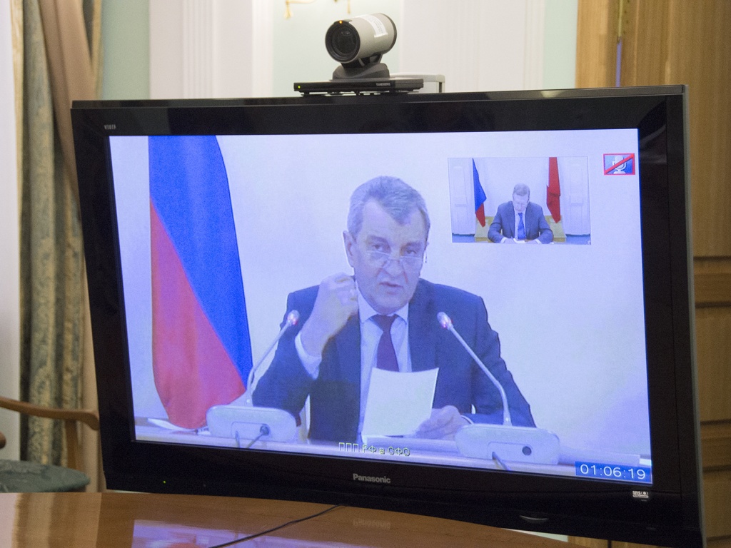 зам.jpg зам.jpg