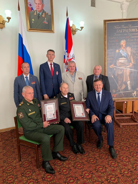 пистолет3.jpg пистолет3.jpg